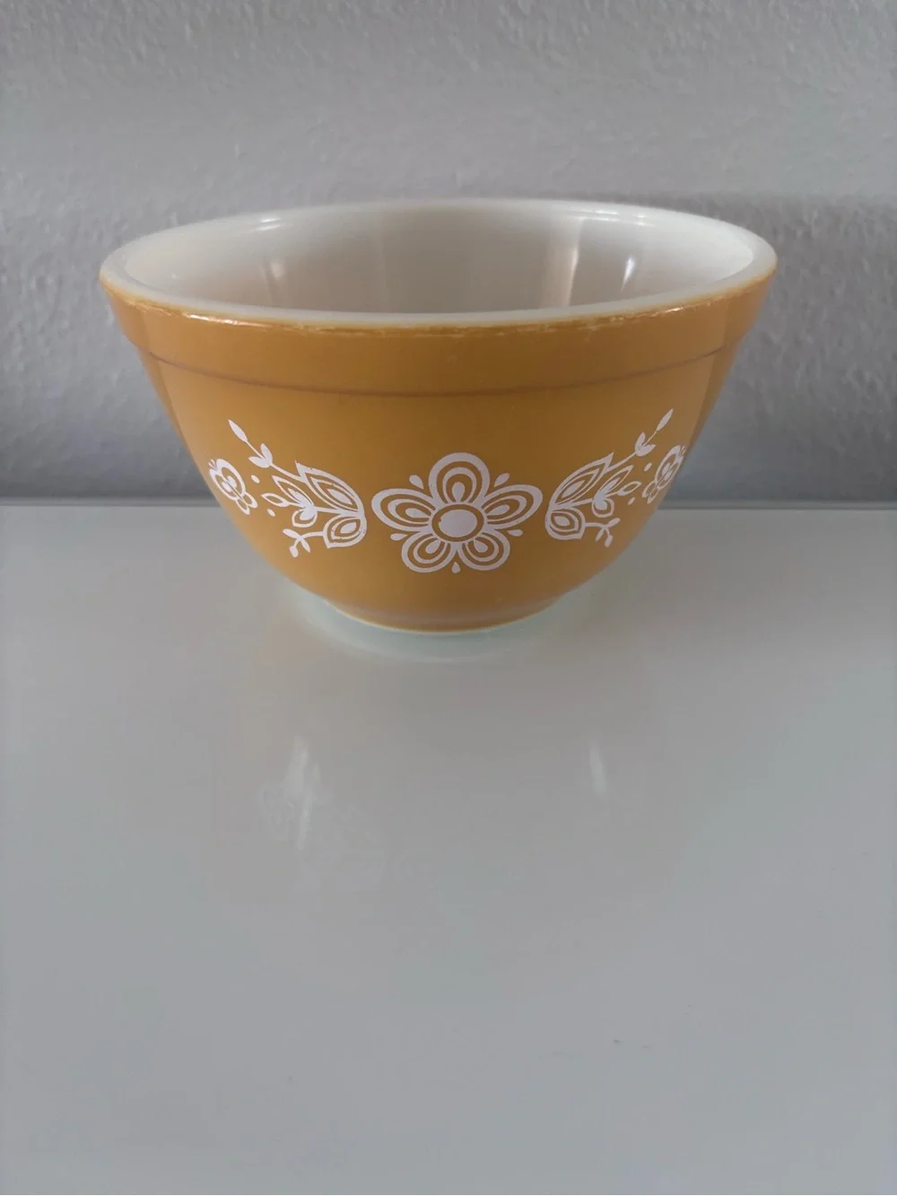 Vintage PYREX 401 Butterfly Gold Mixing Bowl 750 ml 1970s USA